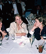 Filename=oscar1986006.jpg
Filesize=80KiB
Dimensions=600x398
Date added=Jun 27, 2009 oscar1986006.jpg