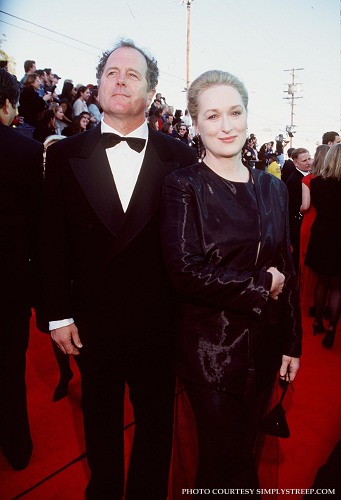 sagaward1999004.jpg