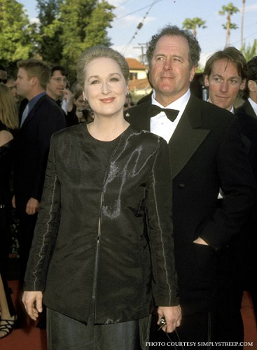 sagaward1999009.jpg