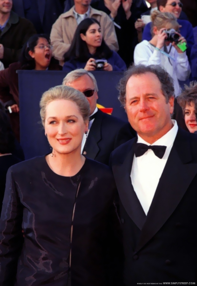 sagaward1999017.jpg