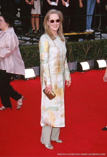 sagaward2000ca010.jpg