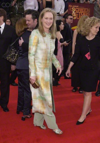 sagaward2000ca012a.jpg