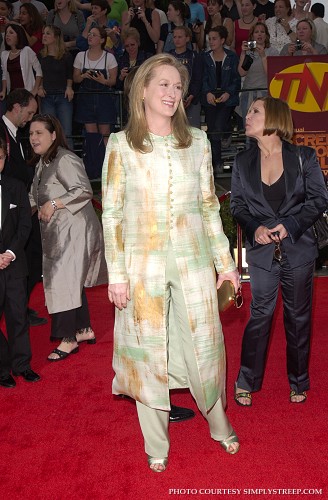 sagaward2000ca014.jpg