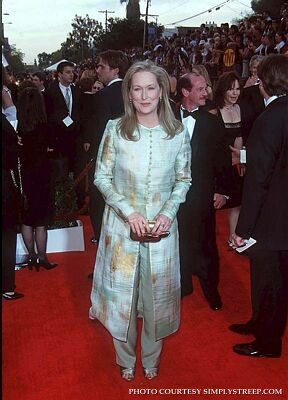 sagaward2000ca016.jpg