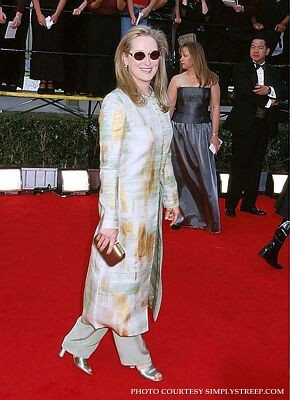 sagaward2000ca017.jpg