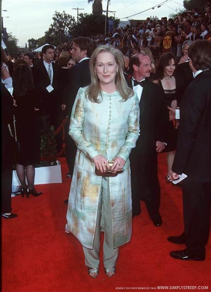 sagaward2000ca028.jpg