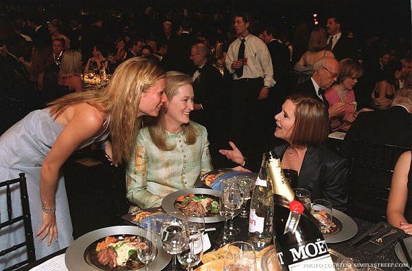 sagaward2000party002.jpg