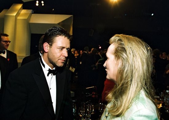 sagaward2000party006.jpg