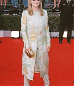 sagaward2000ca008.jpg