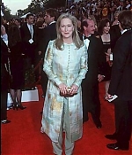 sagaward2000ca016.jpg