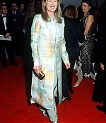 sagaward2000ca026.jpg