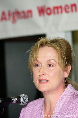 equalitynowpressconference2001003.jpg