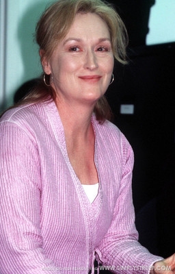 equalitynowpressconference2001007-002.jpg