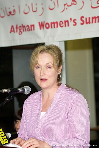 equalitynowpressconference2001007.jpg