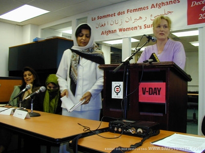 equalitynowpressconference2001012-002.jpg