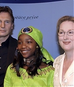 nobelpeaceprize2001press010.jpg