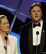 nobelpeaceprize2001show010.jpg