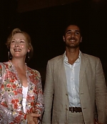 Filename=giffonifilmfestival2002premiere003-010.jpg
Filesize=32KiB
Dimensions=735x476
Date added=Apr 24, 2022 giffonifilmfestival2002premiere003-010.jpg