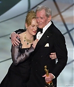 oscar2003show009.jpg