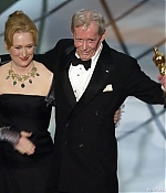 oscar2003show011.jpg