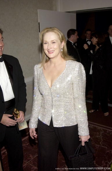 goldenglobe2003press001-010.jpg