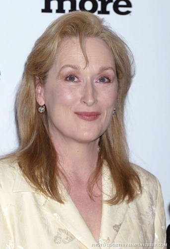 morealphawomanaward2003ca009.jpg