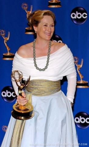 emmy2004press022-022.jpg