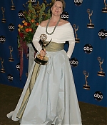 Filename=emmy2004press022-005.jpg
Filesize=88KiB
Dimensions=444x594
Date added=Feb 16, 2013 emmy2004press022-005.jpg
