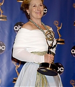 Filename=emmy2004press013.jpg
Filesize=41KiB
Dimensions=325x500
Date added=Jun 27, 2009 emmy2004press013.jpg
