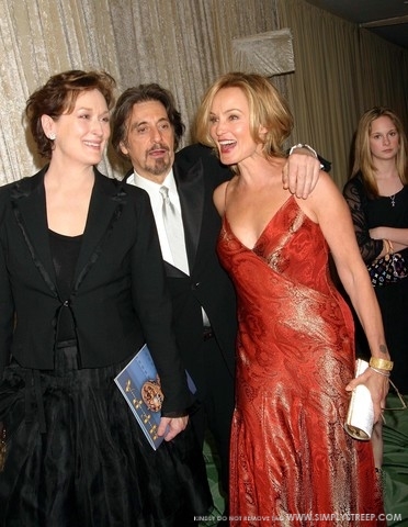 goldenglobe2004party014-018.jpg