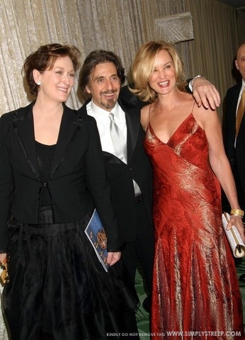 goldenglobe2004party014-020.jpg