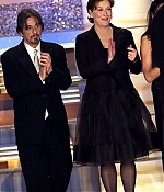 Filename=goldenglobe2004show008.jpg
Filesize=44KiB
Dimensions=347x500
Date added=Jun 27, 2009 goldenglobe2004show008.jpg