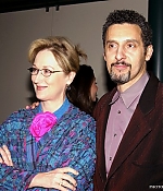 Filename=lincolncentertributetowalken009.jpg
Filesize=58KiB
Dimensions=600x394
Date added=Jun 27, 2009 lincolncentertributetowalken009.jpg