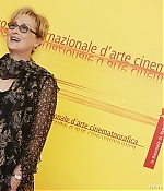 Filename=venice2004photocall007.jpg
Filesize=73KiB
Dimensions=600x400
Date added=Jun 27, 2009 venice2004photocall007.jpg