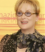 Filename=venice2004photocall058.jpg
Filesize=77KiB
Dimensions=400x600
Date added=Oct 05, 2009 venice2004photocall058.jpg