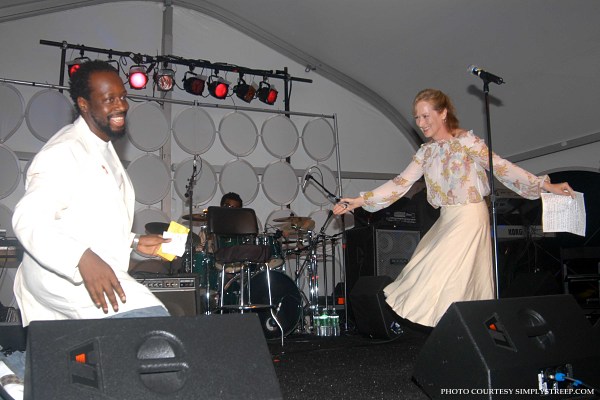 yelehaitibenefit2005stage008.jpg