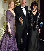 Filename=oscar2006press029-001.jpg
Filesize=77KiB
Dimensions=395x594
Date added=Feb 10, 2013 oscar2006press029-001.jpg