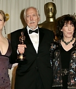 Filename=oscar2006press029-011.jpg
Filesize=76KiB
Dimensions=400x266
Date added=Feb 10, 2013 oscar2006press029-011.jpg