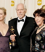 Filename=oscar2006press029.jpg
Filesize=63KiB
Dimensions=600x400
Date added=Jun 11, 2009 oscar2006press029.jpg