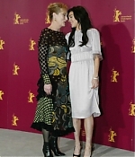 Filename=berlinale2006photocall019-002.jpg
Filesize=70KiB
Dimensions=267x400
Date added=Feb 10, 2013 berlinale2006photocall019-002.jpg