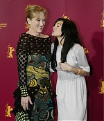 Filename=berlinale2006photocall019-003.jpg
Filesize=115KiB
Dimensions=321x480
Date added=Feb 10, 2013 berlinale2006photocall019-003.jpg