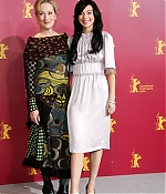 Filename=berlinale2006photocall019-012.jpg
Filesize=89KiB
Dimensions=320x480
Date added=Feb 10, 2013 berlinale2006photocall019-012.jpg