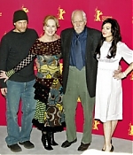 Filename=berlinale2006photocall026.jpg
Filesize=46KiB
Dimensions=400x273
Date added=Feb 10, 2013 berlinale2006photocall026.jpg