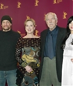 Filename=berlinale2006photocall041.jpg
Filesize=70KiB
Dimensions=400x266
Date added=Feb 10, 2013 berlinale2006photocall041.jpg