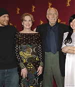 Filename=berlinale2006photocall010.jpg
Filesize=60KiB
Dimensions=600x444
Date added=Jun 11, 2009 berlinale2006photocall010.jpg