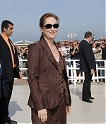 Filename=deauville2006photocall002-011.jpg
Filesize=143KiB
Dimensions=551x413
Date added=Feb 10, 2013 deauville2006photocall002-011.jpg