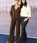 Filename=deauville2006photocall030-005.jpg
Filesize=930KiB
Dimensions=1138x1600
Date added=Feb 10, 2013 deauville2006photocall030-005.jpg
