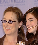 Filename=deauville2006photocall026.jpg
Filesize=48KiB
Dimensions=600x397
Date added=Jun 11, 2009 deauville2006photocall026.jpg