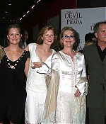 Filename=dwpprem007-022.jpg
Filesize=156KiB
Dimensions=720x480
Date added=Feb 10, 2013 dwpprem007-022.jpg