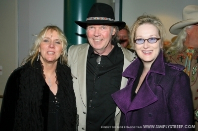 neilyoungscreening010-005.jpg